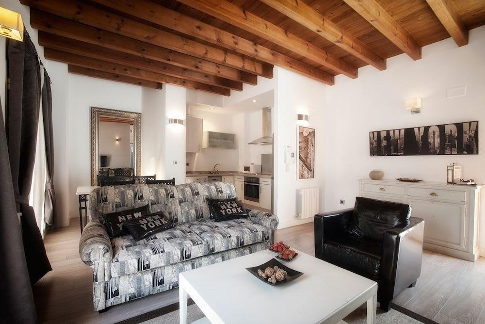 Singular Siete Revueltas Apartment Seville Luaran gambar